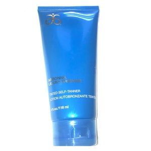 Arbonne Tinted Self Tanner